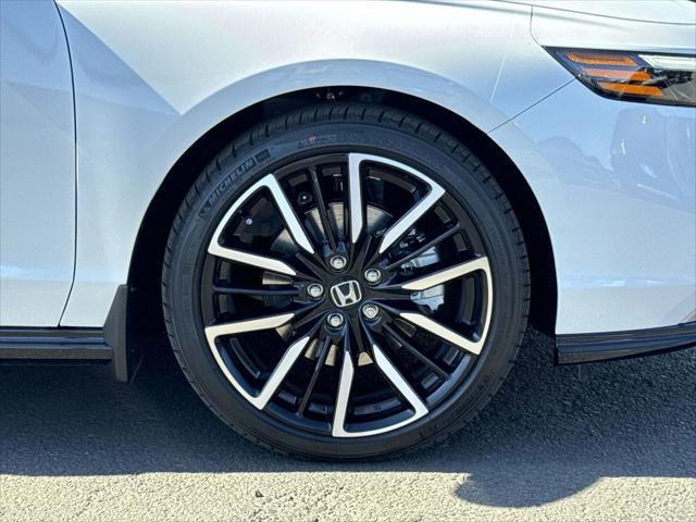new 2025 Honda Accord Hybrid car, priced at $38,418