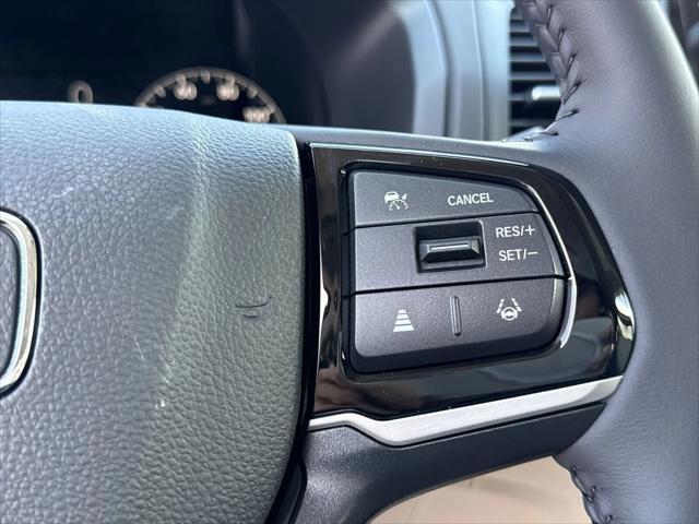 new 2025 Honda Odyssey car, priced at $42,376