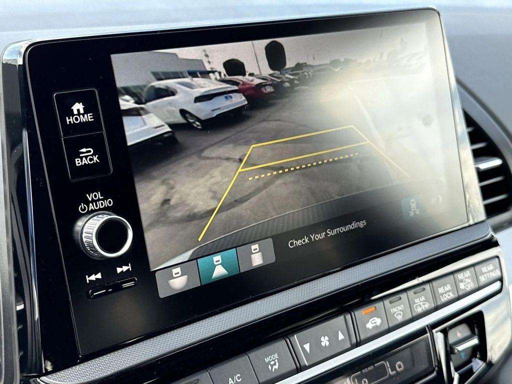 new 2025 Honda Odyssey car, priced at $43,038