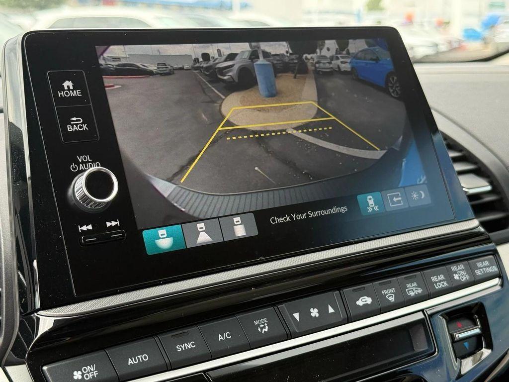 new 2026 Honda Odyssey car, priced at $50,020