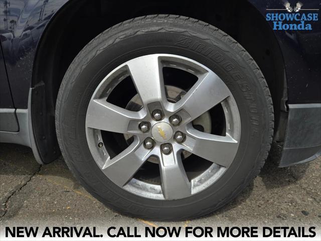 used 2015 Chevrolet Traverse car, priced at $12,998