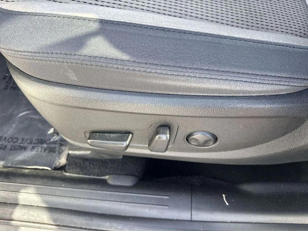 used 2023 Hyundai Santa Fe car, priced at $18,998