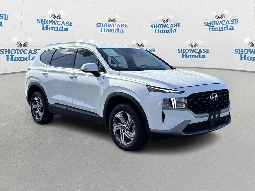 used 2023 Hyundai Santa Fe car, priced at $18,998