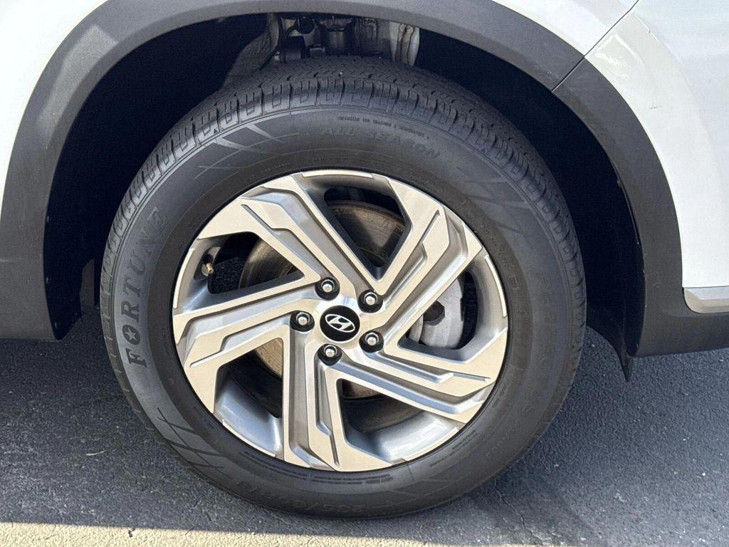 used 2023 Hyundai Santa Fe car, priced at $18,998