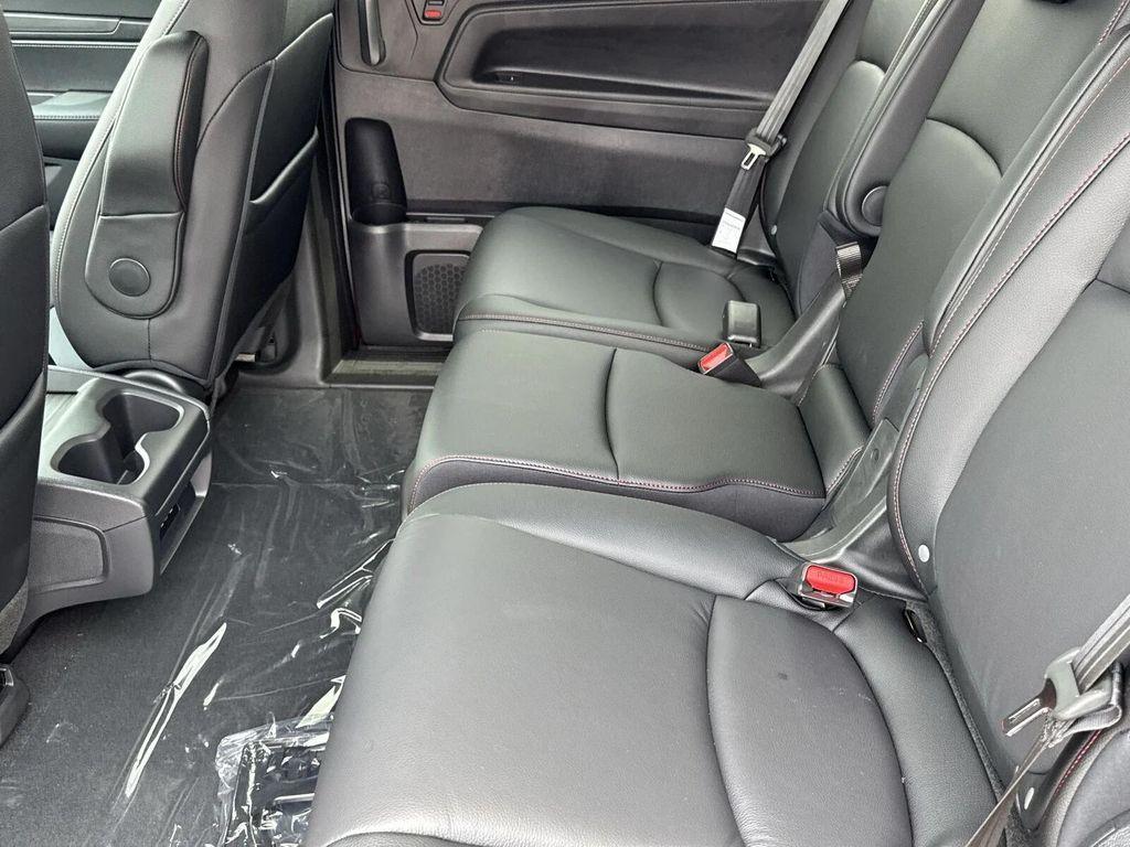 new 2026 Honda Odyssey car, priced at $45,800