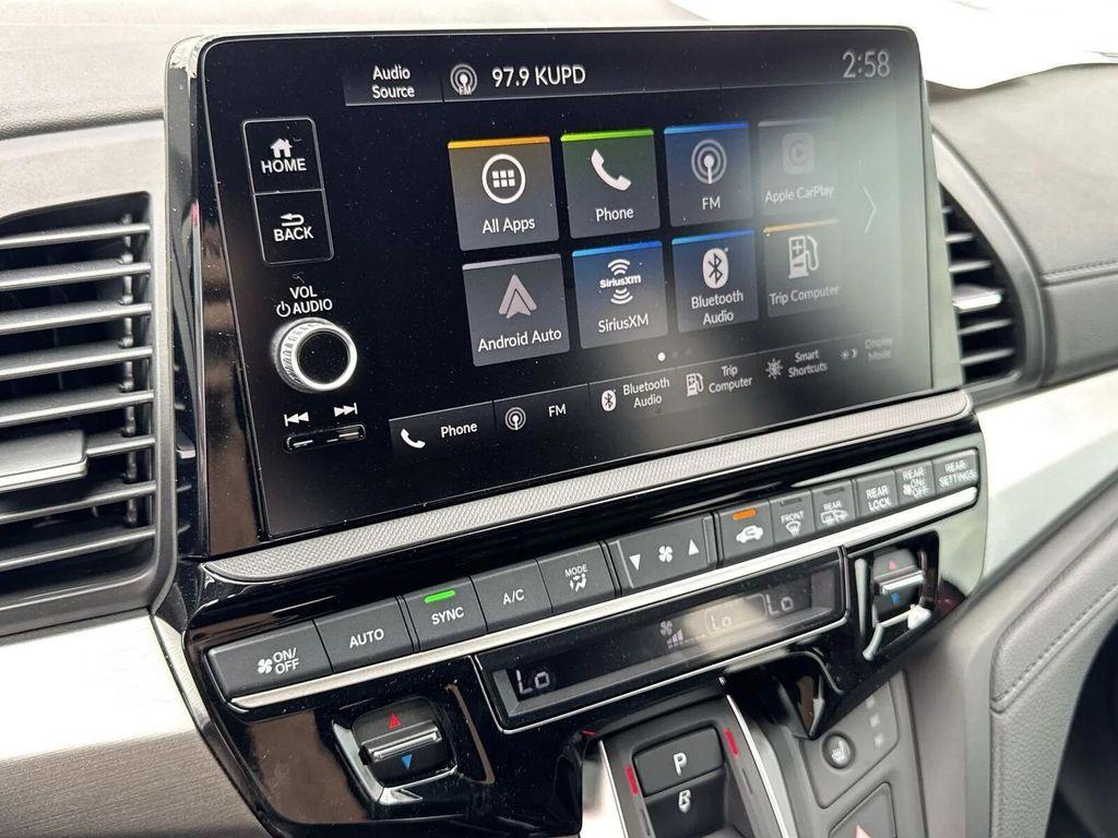 new 2026 Honda Odyssey car, priced at $45,800