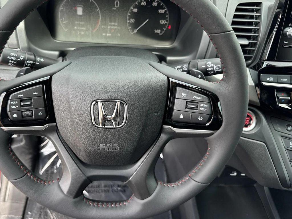 new 2026 Honda Odyssey car, priced at $45,800