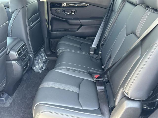 new 2025 Honda Pilot car, priced at $43,089