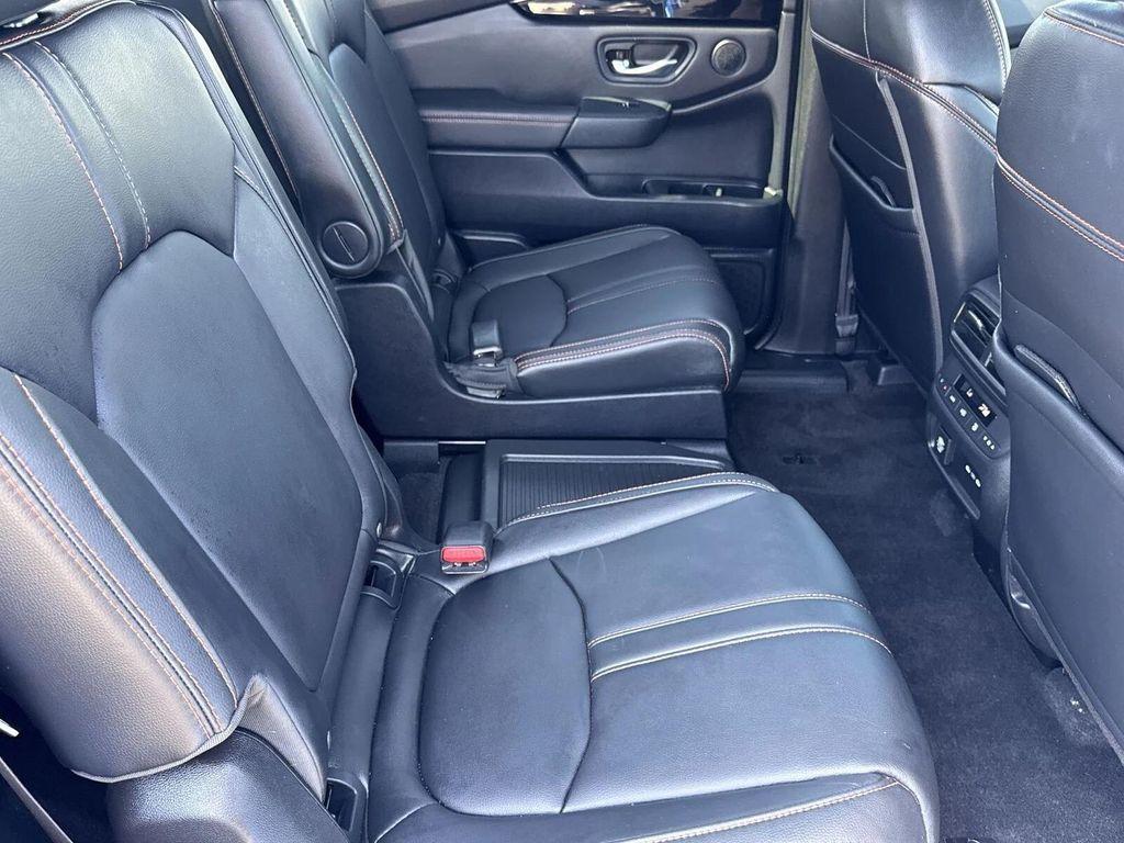 used 2025 Honda Pilot car, priced at $44,700