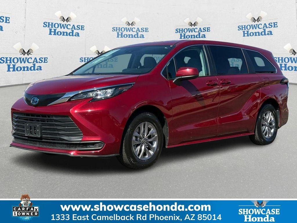 used 2024 Toyota Sienna car, priced at $38,400
