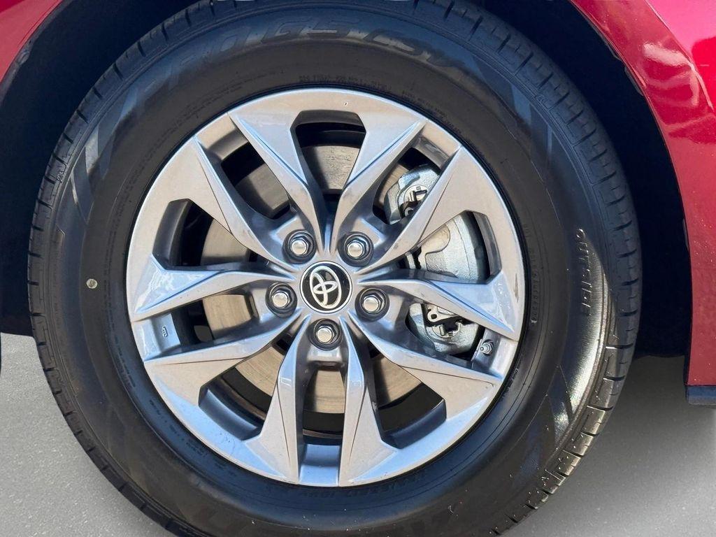 used 2024 Toyota Sienna car, priced at $38,400