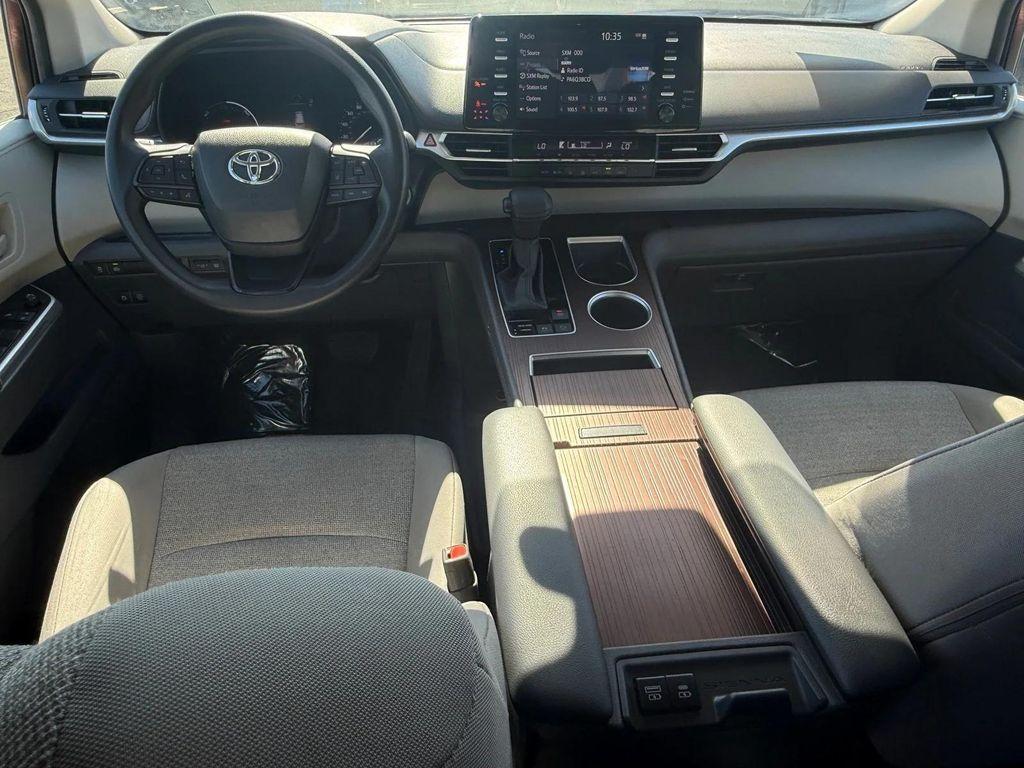 used 2024 Toyota Sienna car, priced at $38,400