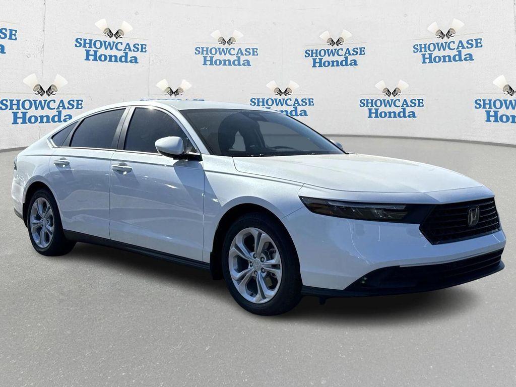 new 2025 Honda Accord car, priced at $28,960