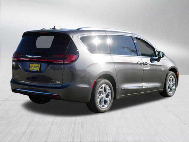 used 2021 Chrysler Pacifica car, priced at $34,998