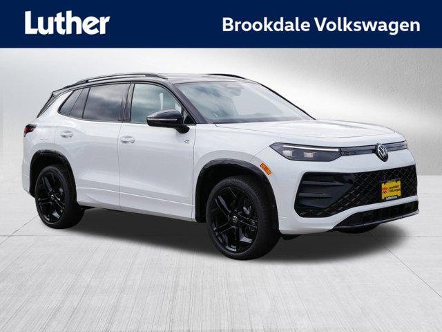 new 2026 Volkswagen Tiguan car, priced at $42,076