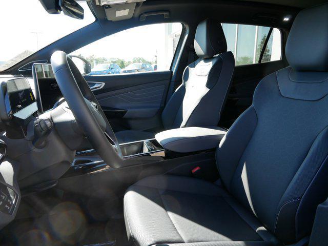 new 2025 Volkswagen ID.4 car, priced at $54,471