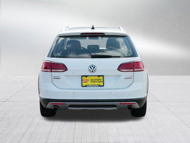 used 2018 Volkswagen Golf Alltrack car, priced at $29,998