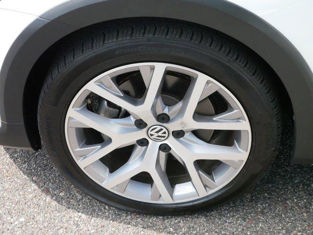 used 2018 Volkswagen Golf Alltrack car, priced at $29,998