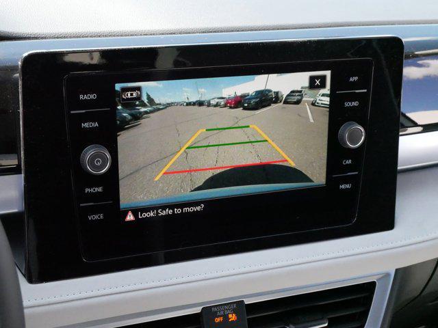 new 2025 Volkswagen Taos car