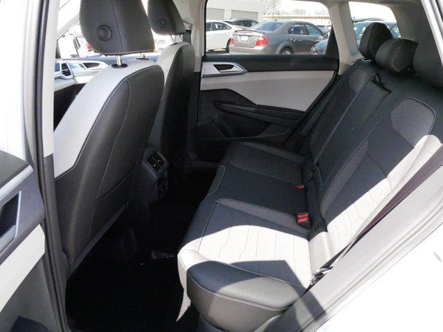 new 2025 Volkswagen Taos car