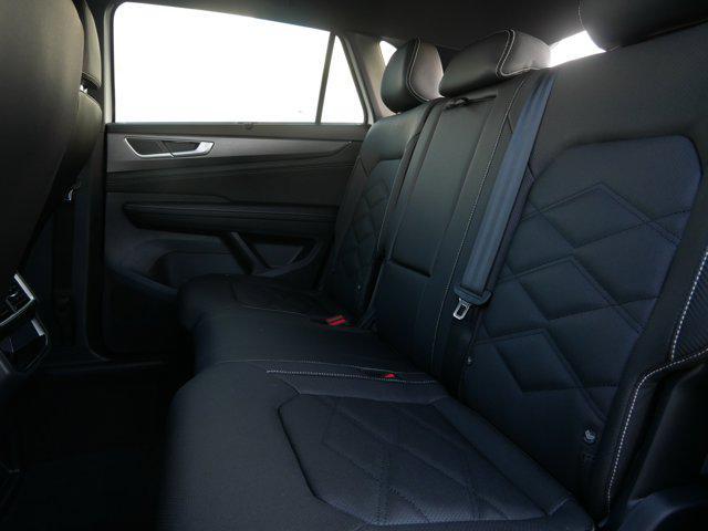 new 2026 Volkswagen Atlas Cross Sport car, priced at $48,001