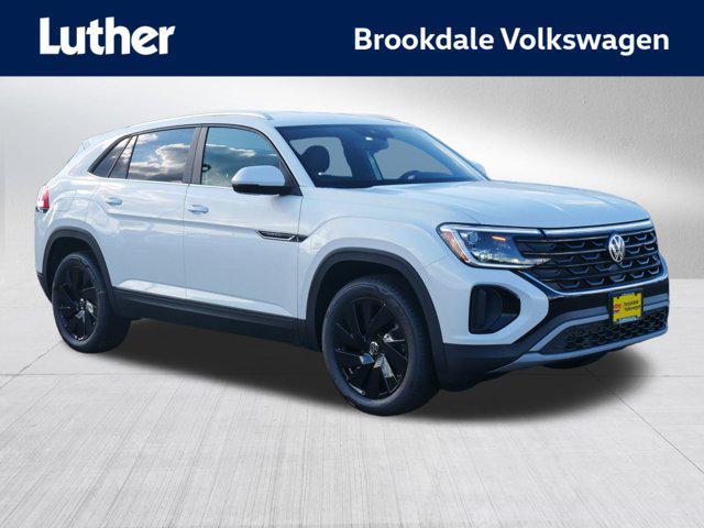 new 2026 Volkswagen Atlas Cross Sport car, priced at $48,001