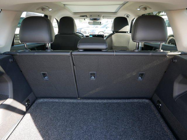 new 2025 Volkswagen Tiguan car, priced at $36,676