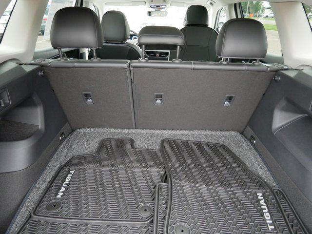 new 2025 Volkswagen Tiguan car, priced at $36,676
