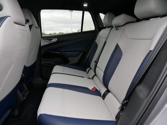 new 2025 Volkswagen ID.4 car, priced at $51,261