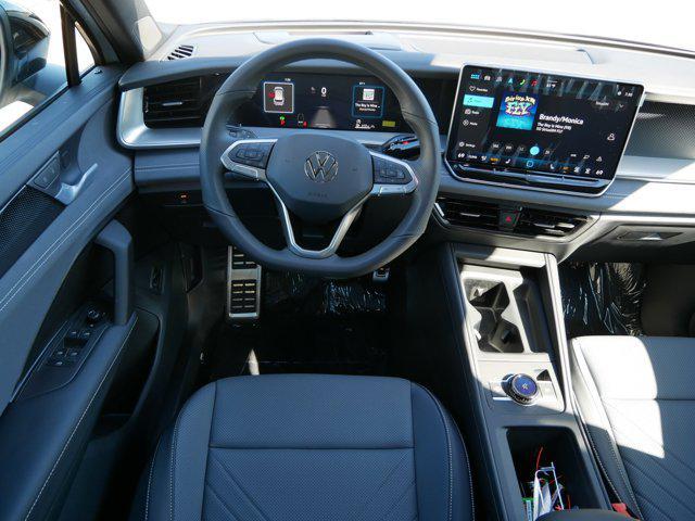 new 2025 Volkswagen Tiguan car, priced at $39,266