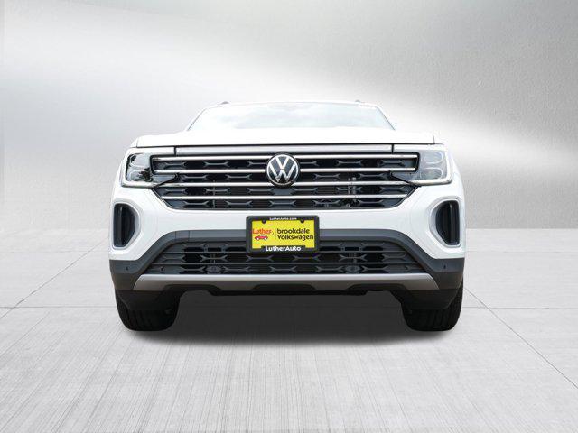 new 2025 Volkswagen Atlas car, priced at $45,045