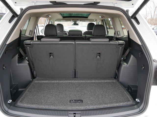 new 2025 Volkswagen Atlas car, priced at $48,806