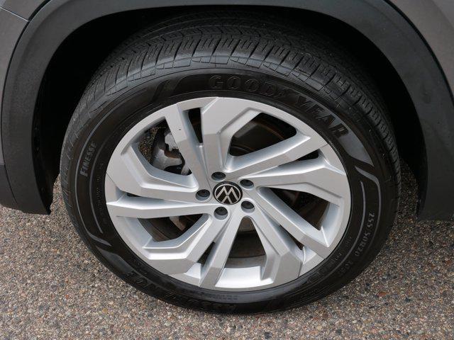 used 2023 Volkswagen Atlas car, priced at $31,998