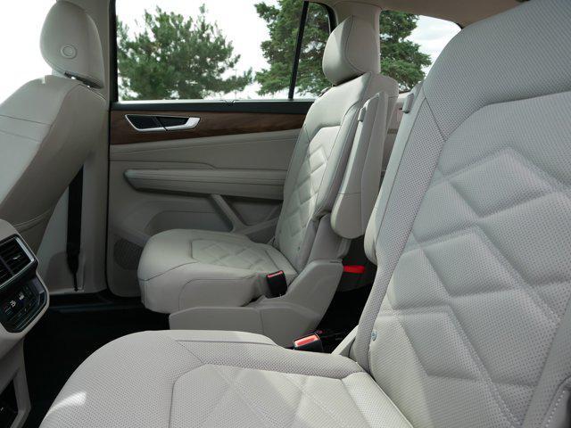 new 2026 Volkswagen Atlas car, priced at $50,626