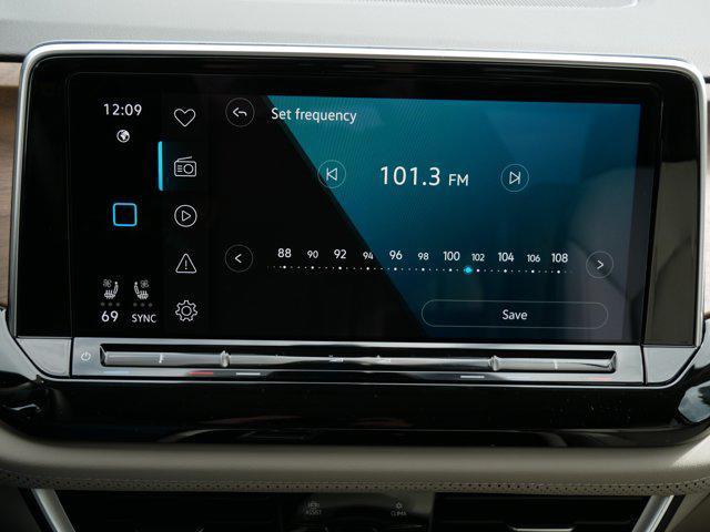 new 2026 Volkswagen Atlas car, priced at $50,626