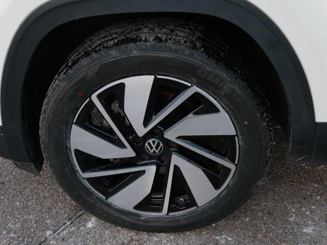 used 2025 Volkswagen Atlas car, priced at $34,998