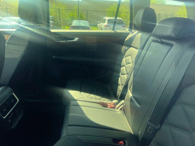 used 2024 Volkswagen Atlas car, priced at $35,998