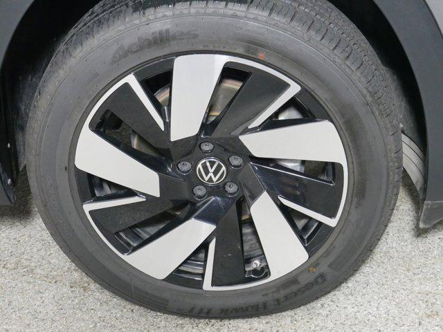 used 2024 Volkswagen Atlas Cross Sport car, priced at $33,777