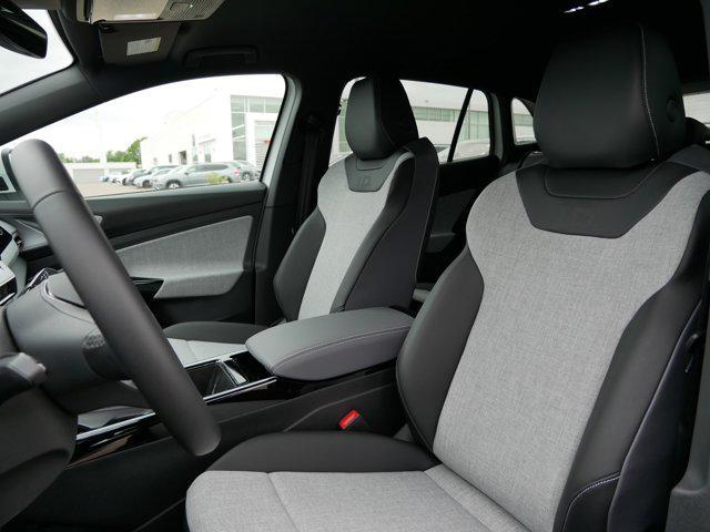 new 2025 Volkswagen ID.4 car, priced at $37,161