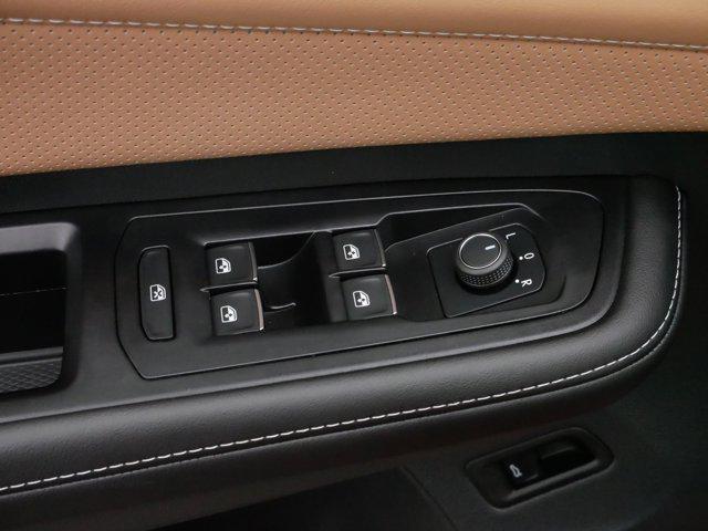 used 2025 Volkswagen Atlas Cross Sport car, priced at $42,998