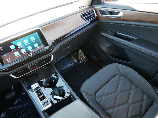 used 2024 Volkswagen Atlas car, priced at $30,998