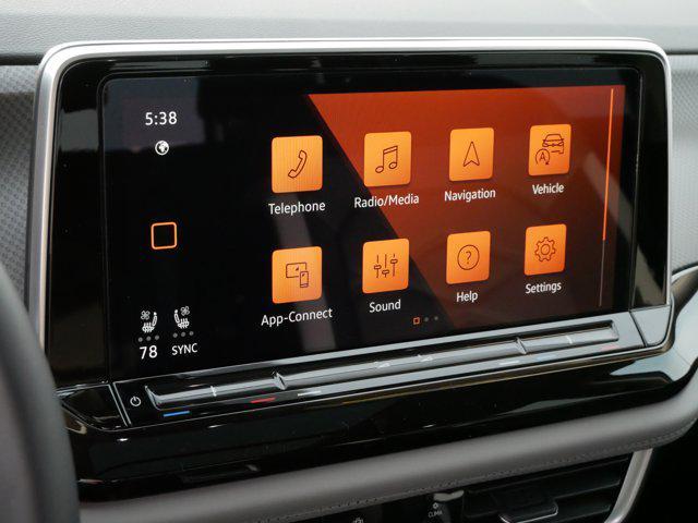 new 2025 Volkswagen Atlas car, priced at $47,261