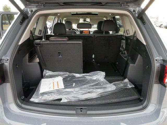 new 2025 Volkswagen Atlas car, priced at $47,261