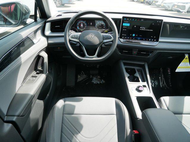 new 2025 Volkswagen Tiguan car, priced at $36,676