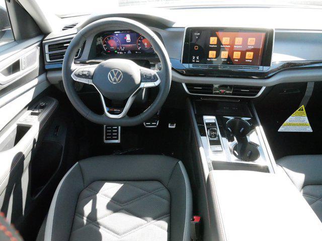 new 2024 Volkswagen Atlas car, priced at $47,716