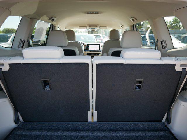 new 2026 Volkswagen Atlas car, priced at $49,881