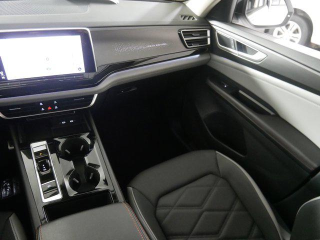 used 2024 Volkswagen Atlas car, priced at $45,998