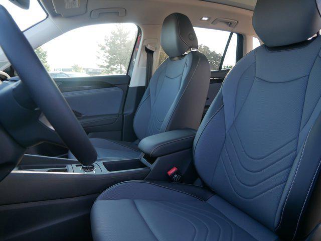 new 2025 Volkswagen Tiguan car, priced at $36,676