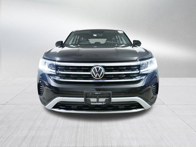 used 2022 Volkswagen Atlas Cross Sport car, priced at $31,998