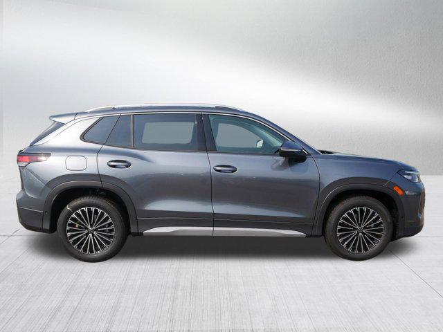 new 2025 Volkswagen Tiguan car, priced at $31,071